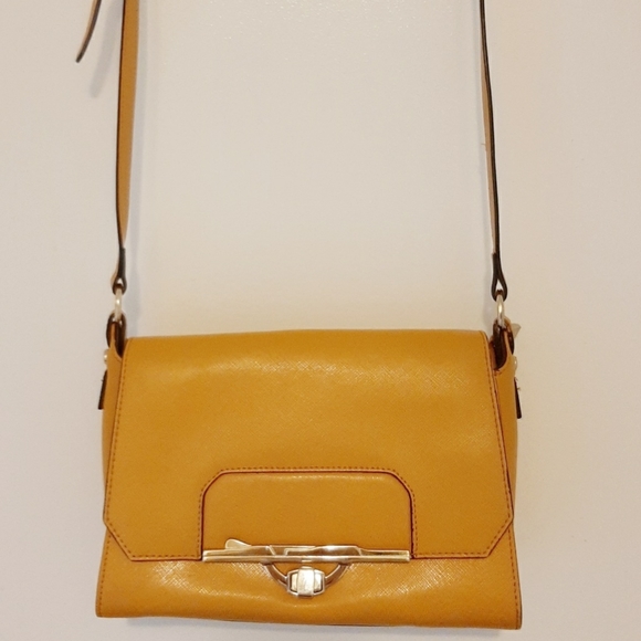 [OMi] Mustard Color bag - Picture 1 of 4